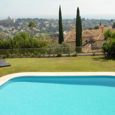 Willa Marbella Sea View 10 Bedrooms