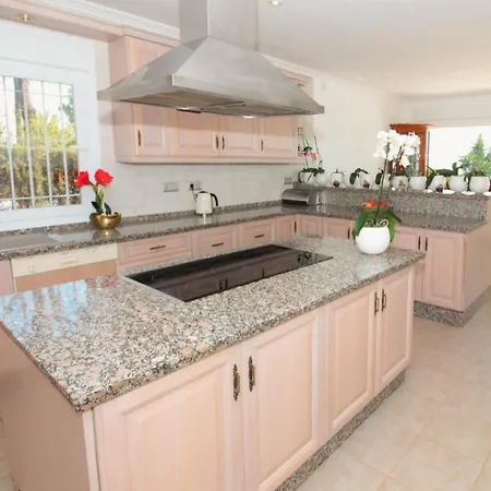 Marbella Sea View 10 Bedrooms Villa Estepona